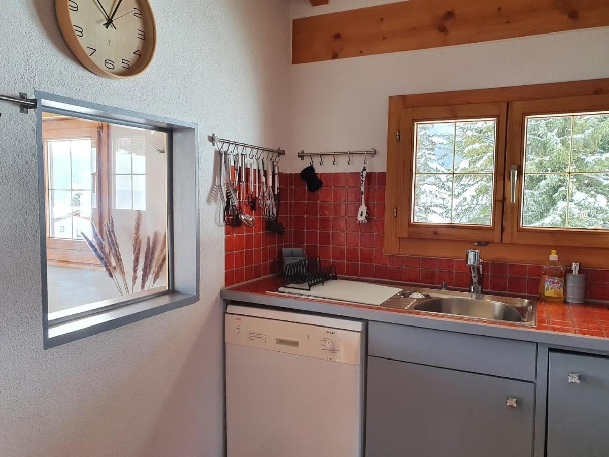 Tgampi Saura 395 Rue Apartment Lenz ภายนอก รูปภาพ